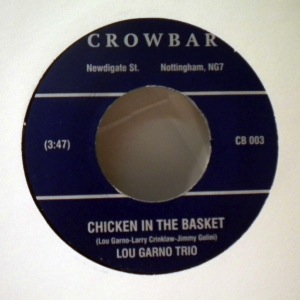 LOU GARNO TRIO - Chicken in the basket - 7inch (SP)