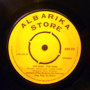 ORCHESTRE POLY-RYTHMO DE COTONOU - Toe nam-toe nam - 7inch (SP)
